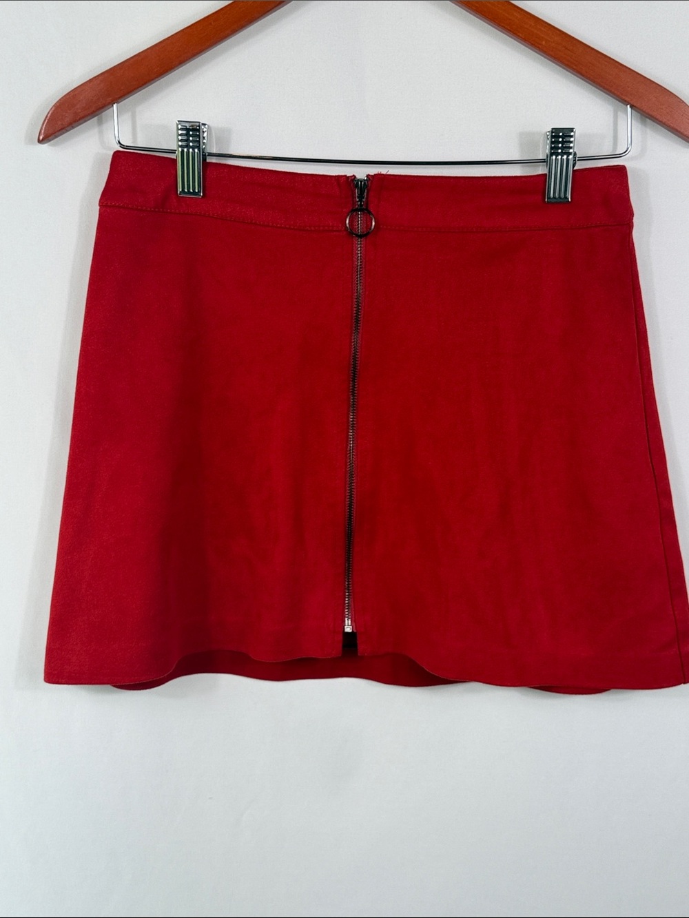 Zara Trafaluc collection Faux Suede Red Mini Skirt. Zip Back. Womens Size S.